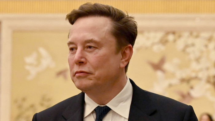 SpaceX Stock Rides a Two-Week Rollercoaster as the 'Cult of Elon' Meets Cold Math